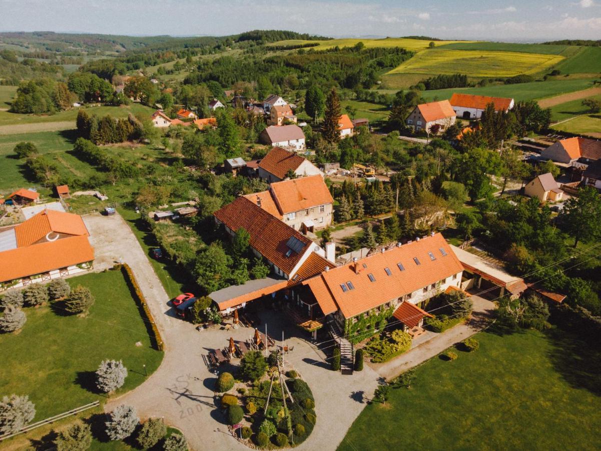Podkowa Modliszow Villa ภายนอก รูปภาพ